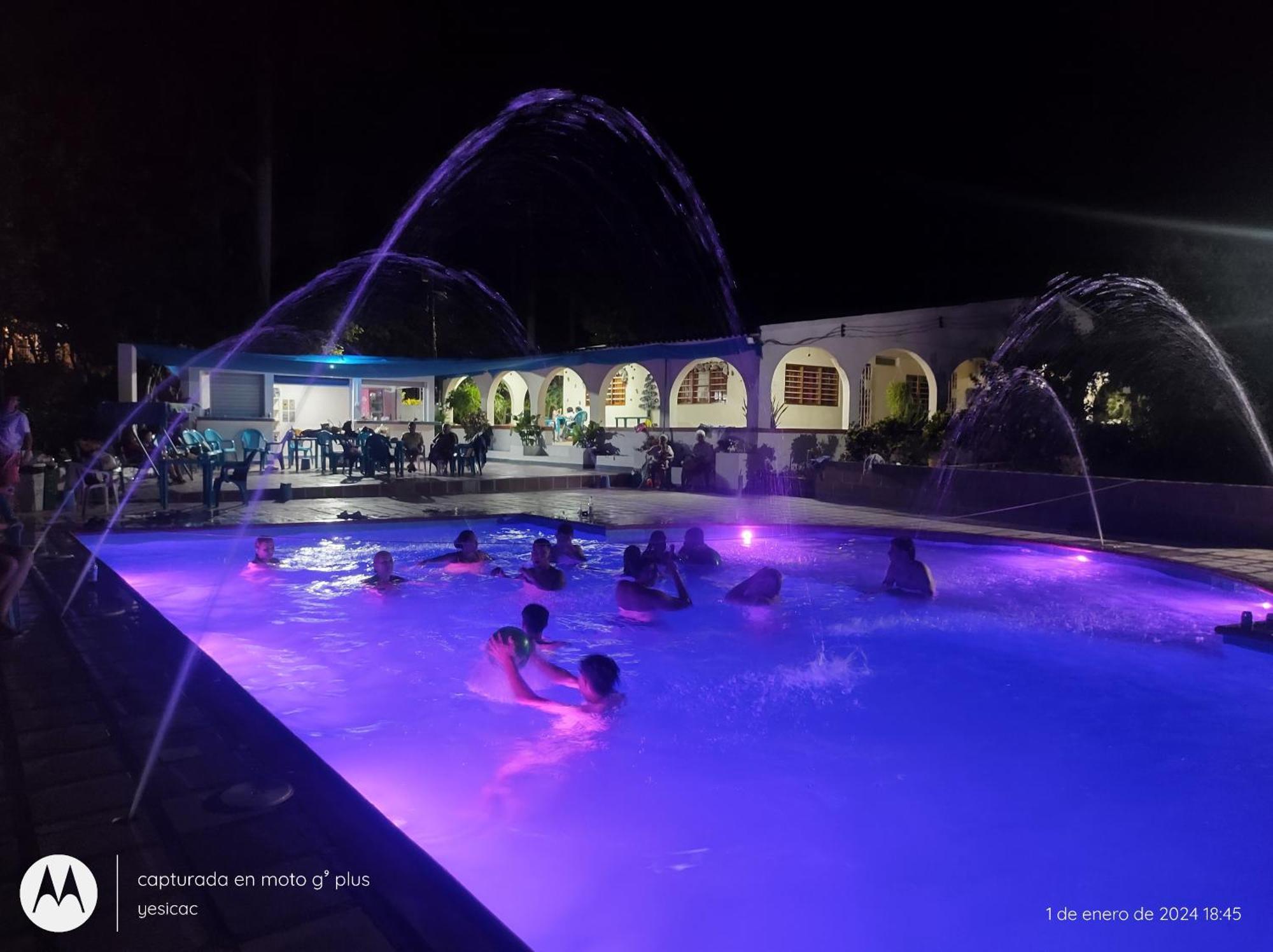 Finca Campuzano Guest House Turbaco Екстериор снимка